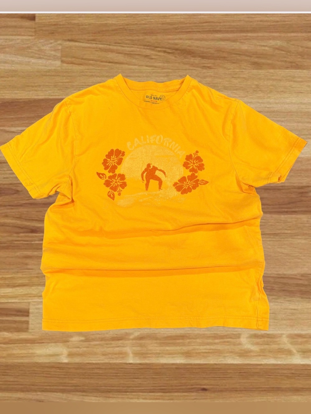 Old Navy California Surf Graphic Tee Mustard Yellow Retro Y2K Medium